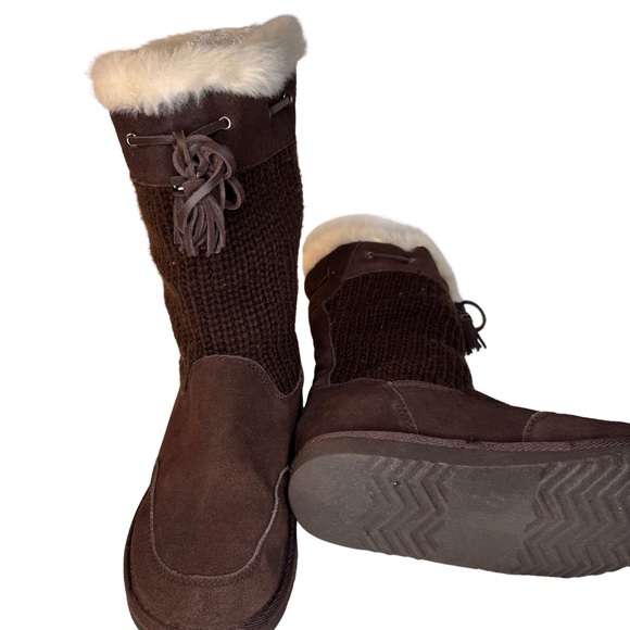 Bass Shoes - Cozy Women’s Brown Slip-On Faux Fur Lined Bass Suede Boots Size 8